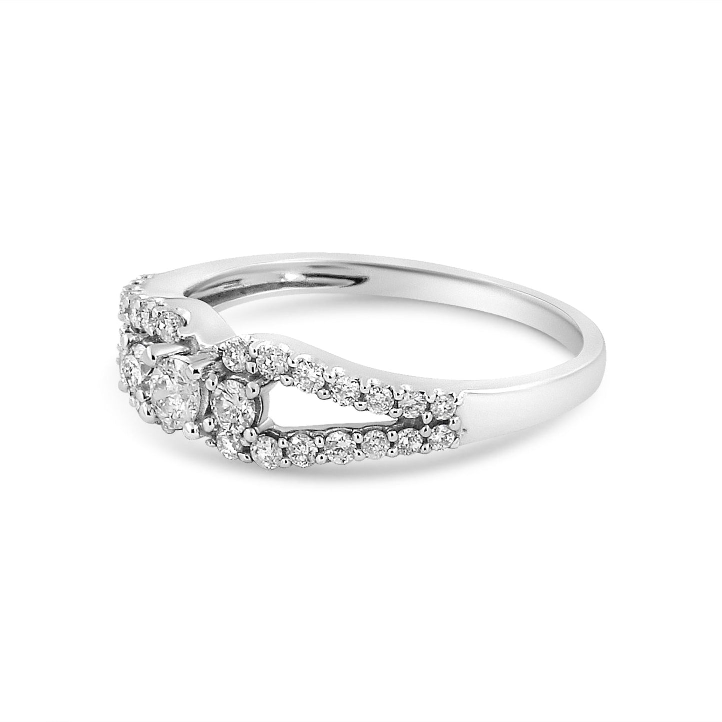 Anillo de oro blanco de 10K con diamante talla redonda de 1/2 quilate de tres piedras con banda de brazo dividido (color H-I, claridad SI1-SI2)